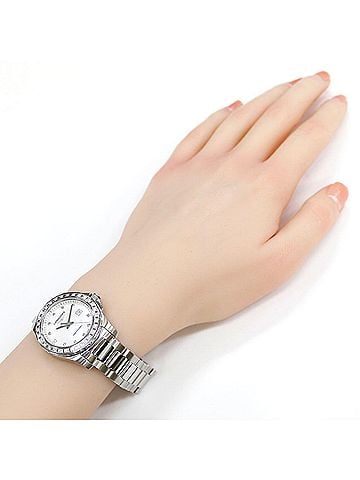 Longines Longines Conquest watch, stainless steel, quartz, ladies', L3.258.0, LONGINES, slightly flawed, non-waterproof, white mother-of-pearl, 11 diamonds, diamond bezel. (view 2)