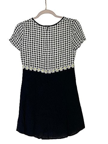 Urban Outfitters Casual Dress (view 2)