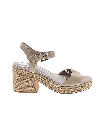 Vince Camuto Vince Camuto Heels (view 1)