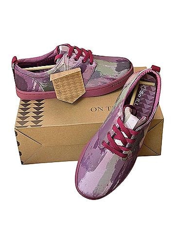 So iLL Eco Wino Pink Camo Sneakers (view 1)