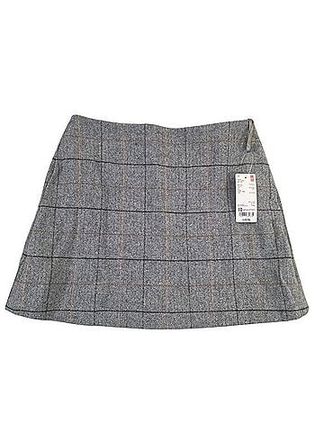 Uniqlo Wool Blend Mini Skirt Wool Skirt (view 1)