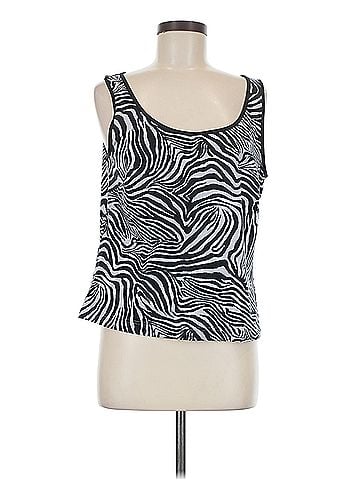 St. John Sport St. John Sport Tank Top (view 1)