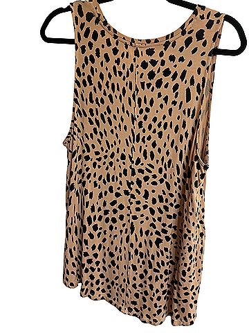 Apt. 9 Sleeveless Top (view 2)