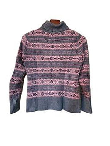 Garnet Hill Cashmere Pullover Sweater (view 2)