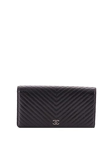Chanel So Black L-Yen Wallet Chevron Lambskin (view 1)
