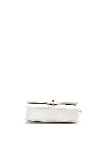 Chanel Chic Pearls Flap Bag Quilted Lambskin Small (view 2)