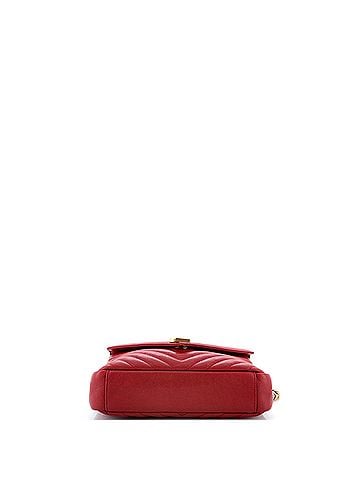 Saint Laurent Classic Monogram College Bag Matelasse Chevron Leather Medium (view 2)