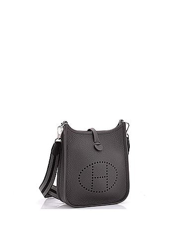 Hermès Evelyne Bag Gen III Clemence TPM (view 1)