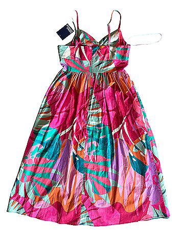 Donna Morgan Casual Dress (view 2)