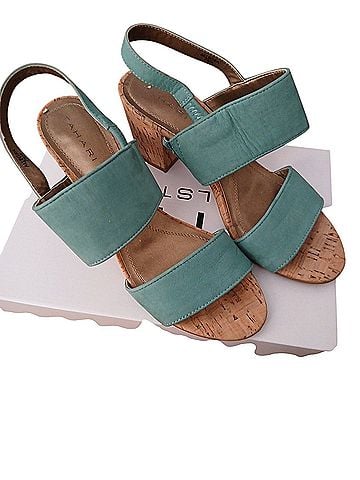 Tahari Tahari Heels (view 1)