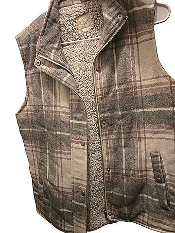 Harper Vest (view 1)