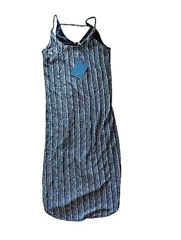 Stelen Casual Dress (view 1)