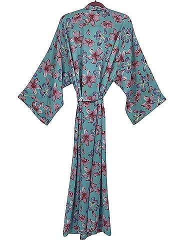 Natori Kimono (view 2)
