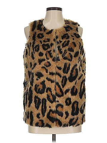Romeo & Juliet Couture Romeo &amp; Juliet Couture Faux Fur Vest (view 1)