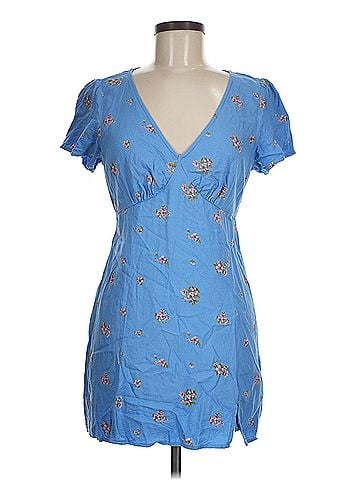 American Eagle Outfitters American Eagle Outfitters Casual Dress (view 1)
