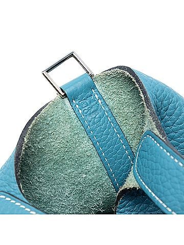 Hermès Clemence Picotin Lock 18 (view 2)