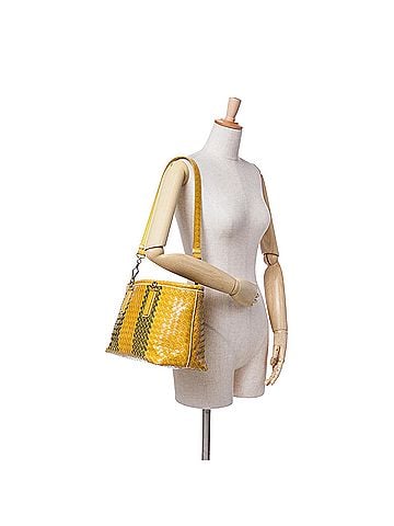 Bottega Veneta Leather Intrecciato Tote (view 2)