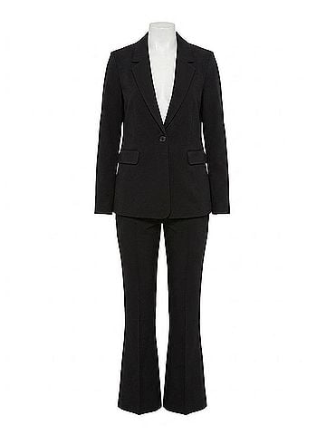 Lyssé Essential Ponte Blazer in Black (view 1)