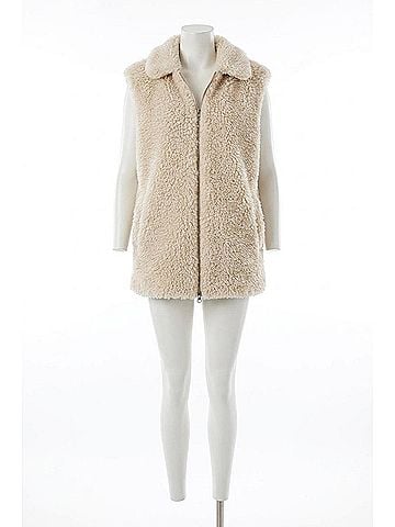 Rails Orion Vest in Ivory (view 1)