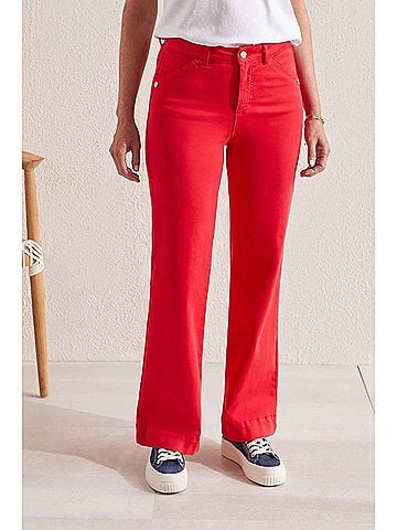 Tribal Fallon Fly Front Wide Leg Pant in Poppy Red (view 2)