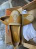 Latigo 100% Leather Brown Gold Flats Size 7 1/2 - photo 5