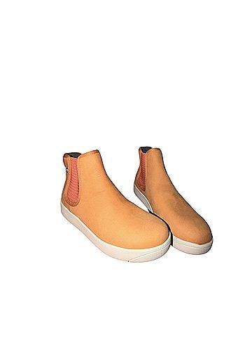 Bogs Ankle Boots (view 1)