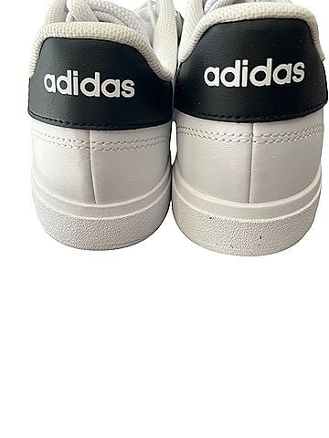 Adidas Sneakers (view 2)