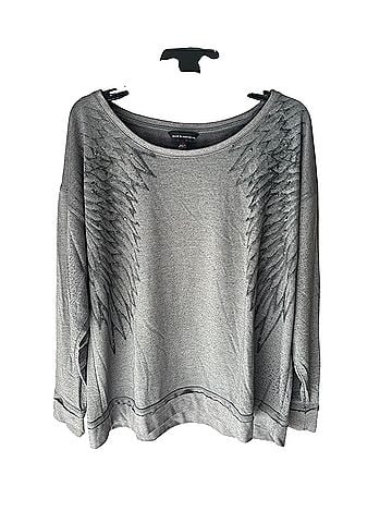 Rock & Republic Long Sleeve Top (view 1)