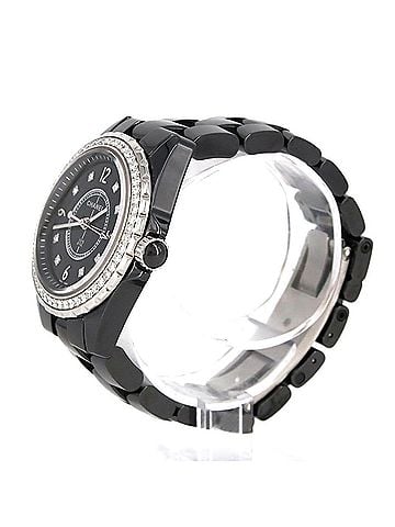 Chanel Chanel J12 33mm Ceramic D-8P H3108 Quartz Watch (view 2)