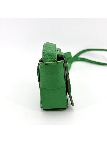 Bottega Veneta Cassette Maxi Intrecciato Leather Green Leather Crossbody Bag Bag (view 2)