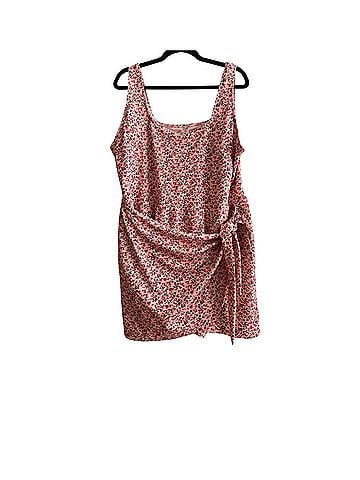 Old Navy One Piece Swimsuit (view 1)