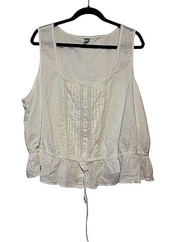Old Navy Lace-Trim Peplum Camisole Tank Top (view 1)