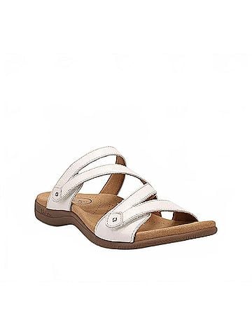 Taos Women'S Double U Sandals in White (view 1)