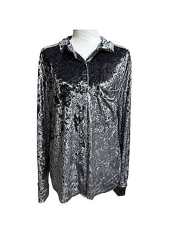 Amadi Long Sleeve T-Shirt (view 1)