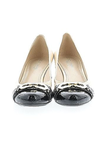 Naturalizer Naturalizer Flats (view 2)