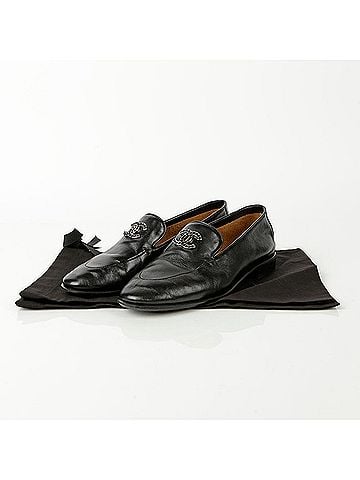 Chanel Cc Logo Loafers (view 1)