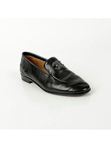 Chanel Cc Logo Loafers (view 2)