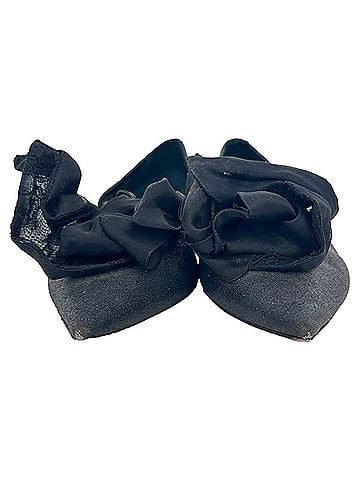 Christian Dior Dior Rose-Embellished Pointed Ballet Flats in Black Glitter (view 2)