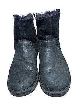 Ugg Boots (view 1)
