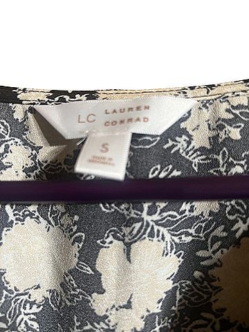 Lauren Conrad Casual Dress (view 2)