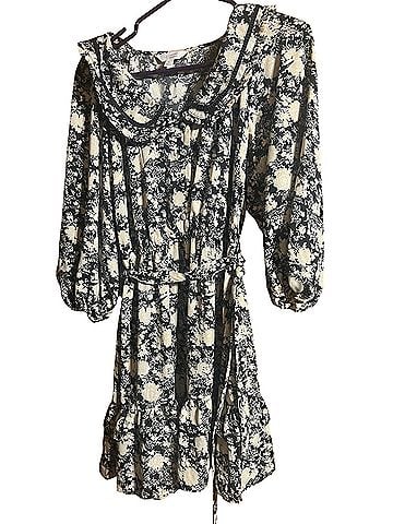 Lauren Conrad Casual Dress (view 1)