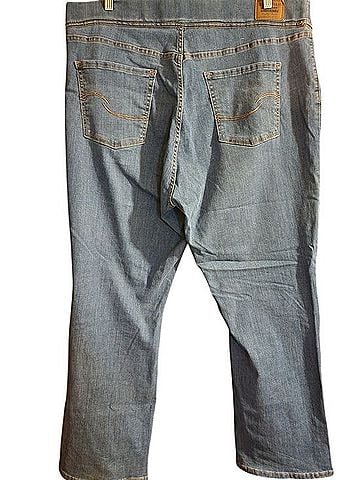 Levi Strauss Signature Totally Shaping Pull-On Bootcut Jeans (view 2)