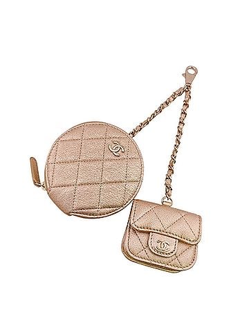 Chanel CHANEL AirPods Case Chain Pouch Year Gift Round Zipper Matelassé Coin Wallet Gold (view 1)