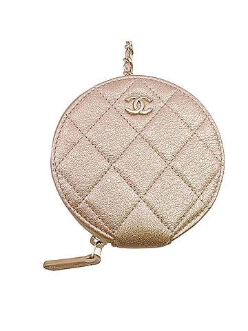 Chanel CHANEL AirPods Case Chain Pouch Year Gift Round Zipper Matelassé Coin Wallet Gold (view 2)