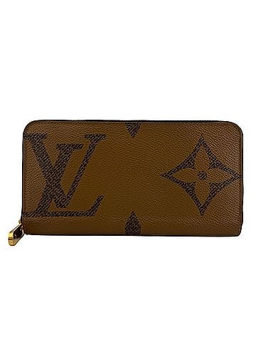 Louis Vuitton LOUIS VUITTON M69353 Zippy Wallet Giant Monogram Reverse Leather Long Brown (view 1)