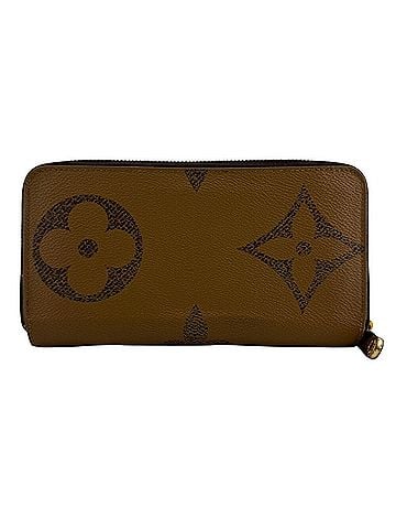 Louis Vuitton LOUIS VUITTON M69353 Zippy Wallet Giant Monogram Reverse Leather Long Brown (view 2)