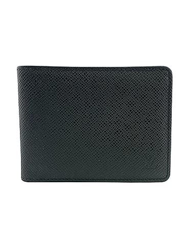 Louis Vuitton LOUIS VUITTON M30531 Portefeuille Multiple Taiga Bifold Wallet in Black for Men (view 1)