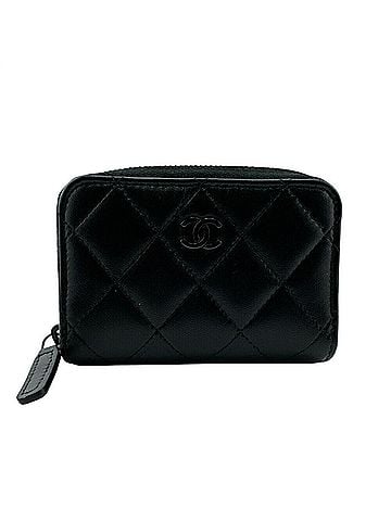 Chanel CHANEL Round Coin Purse, Matelasse, Black, Women's (view 1)