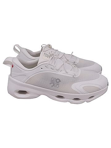 Loewe On x Loewe Cloudsolo Sneakers in White Polyester (view 1)