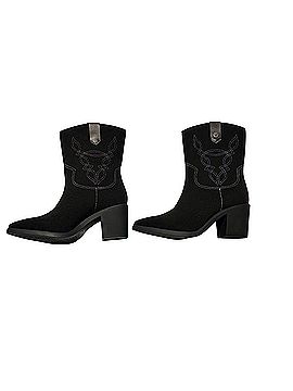 Vivaia Ankle Boots (view 2)